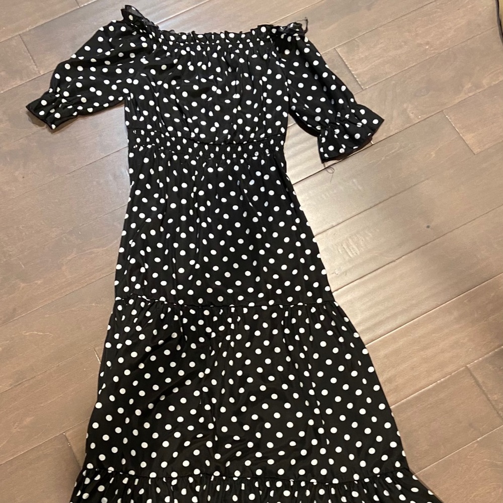 Off the shoulder maxi dress